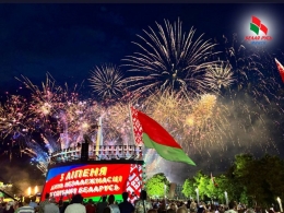 В День Независимости Беларусь вновь объединила акция &laquo;Споем гимн вместе!&raquo;, которая стала настоящим символом единства и патриотизма для народа